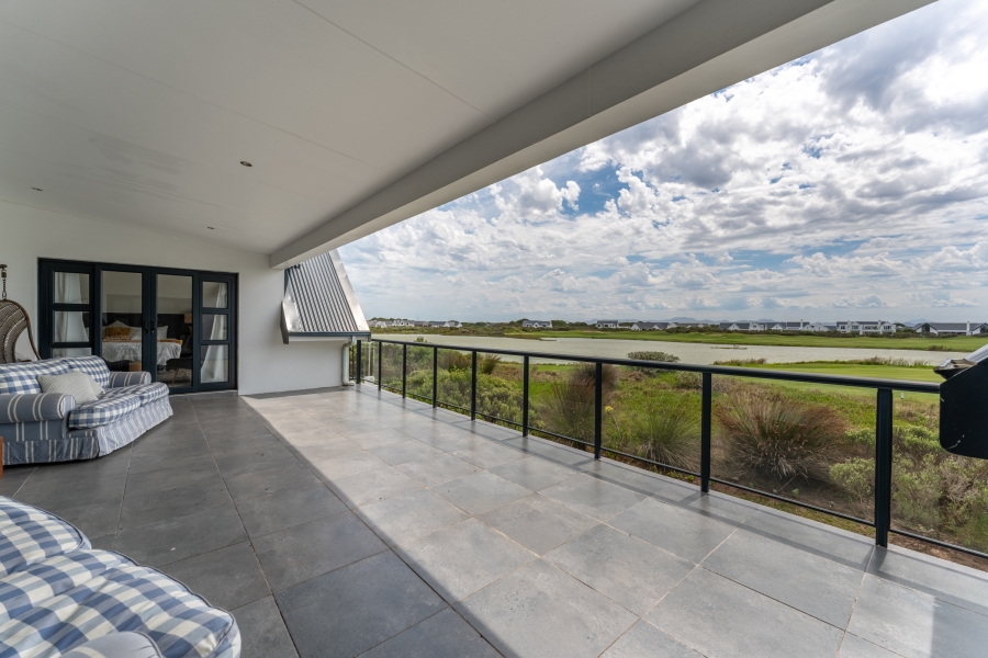 4 Bedroom Property for Sale in St Francis Links Eastern Cape